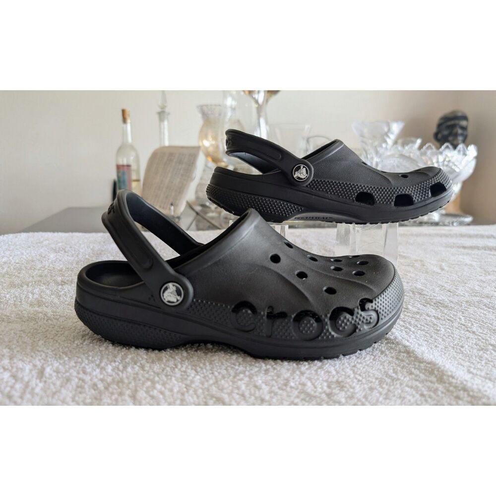 Crocs Baya Clogs Black M5 W7 Unisex Slip On Comfort Shoes Lightweight